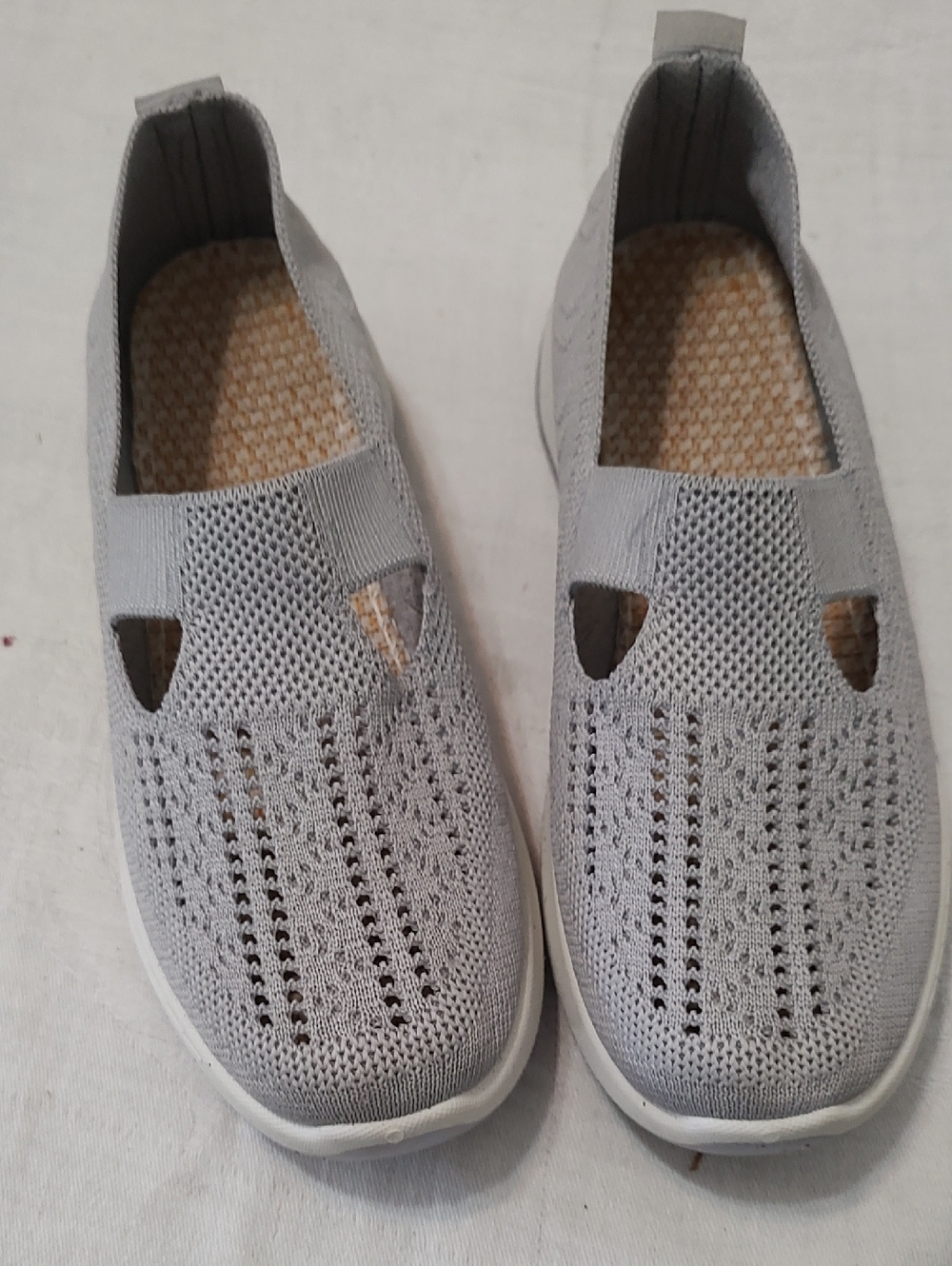 Beautiful Light Gray Slip On Sport Shoes